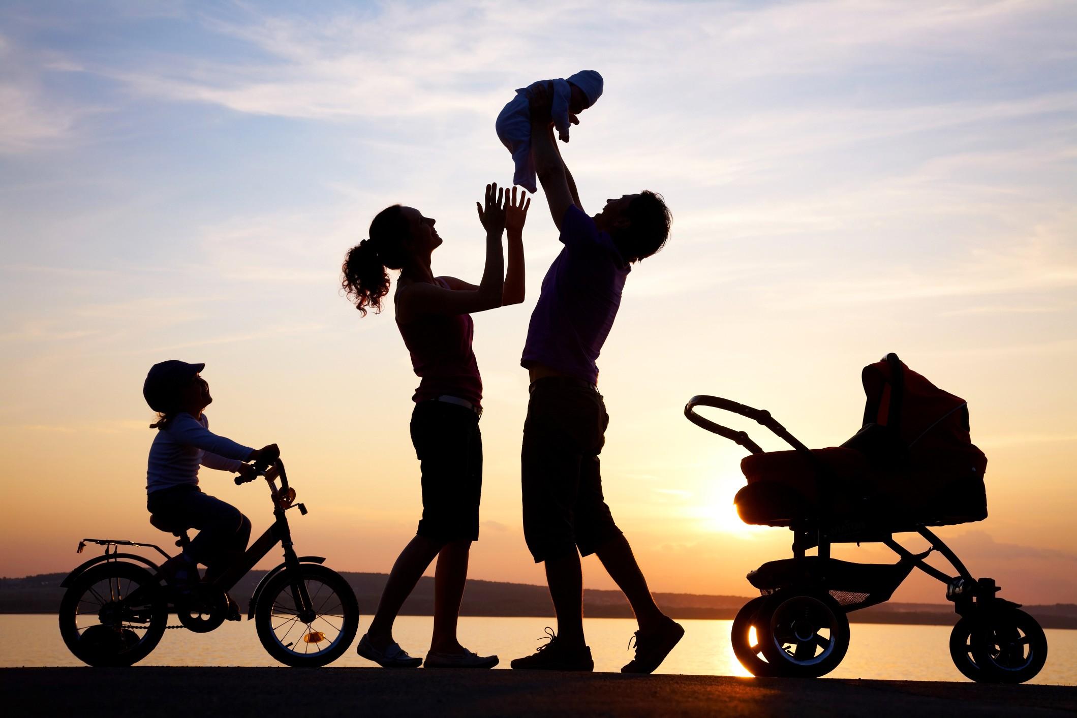 Scopri di più sull'articolo Quanto costa essere genitori, in media 750 euro in più al mese